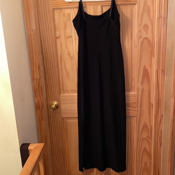 HOST PICK! Women’s black maxi dress (L) - Picture 5 of 10